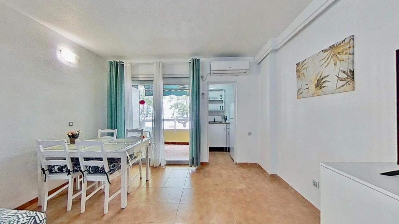 Appartament Alboran Διαμέρισμα Σαλού Εξωτερικό φωτογραφία